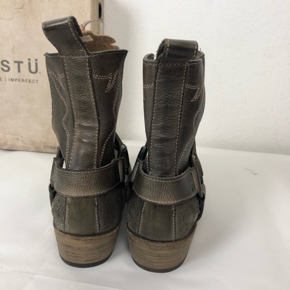 Bed Stu Canada taupe leather Western V-cut bootie - Picture 9 of 12